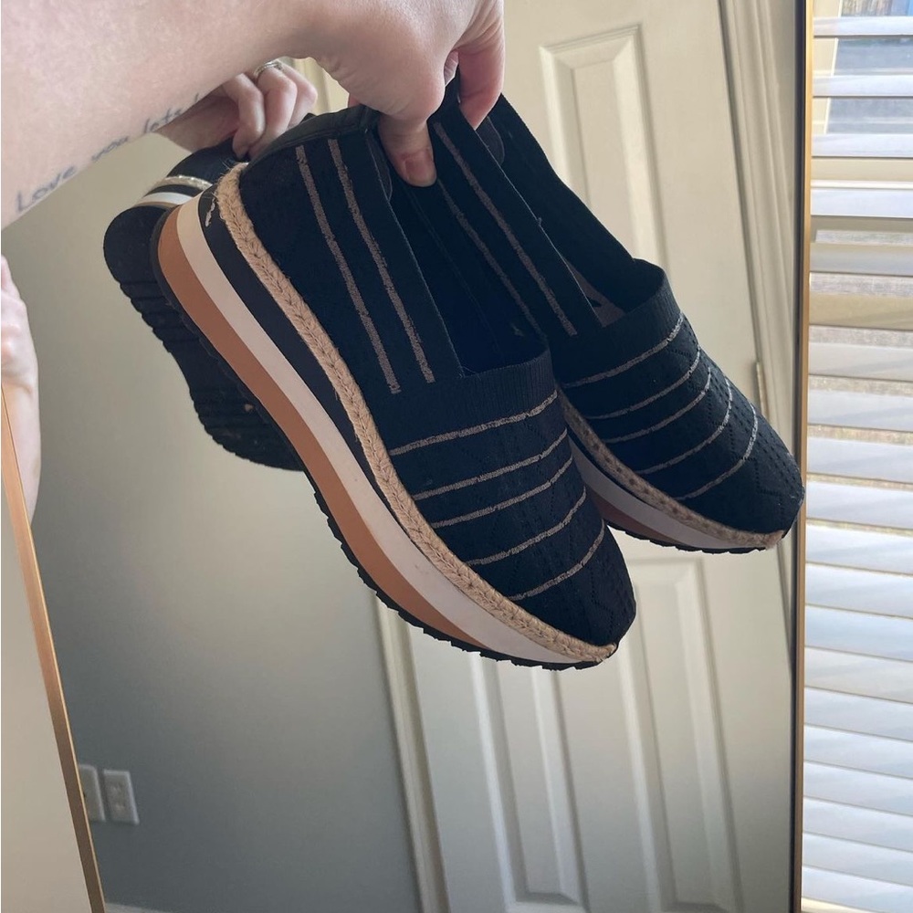 OTBT shoes